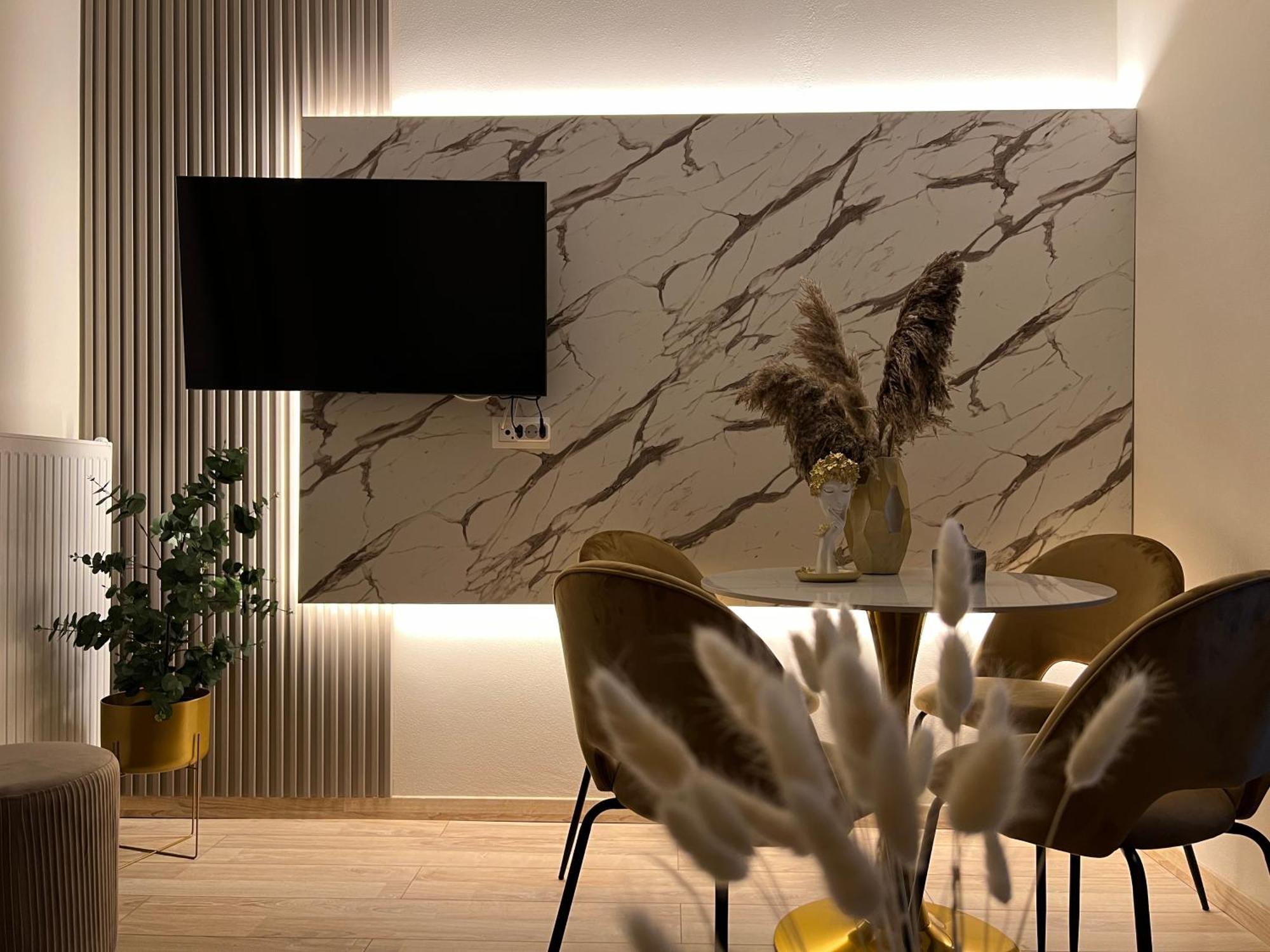 Oasis Apartment 2 By Gg Alexandroupolis Exteriör bild